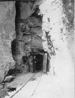 Gratz Lead Mine, Owen County. Photograph by A.M.Miller, 1905.